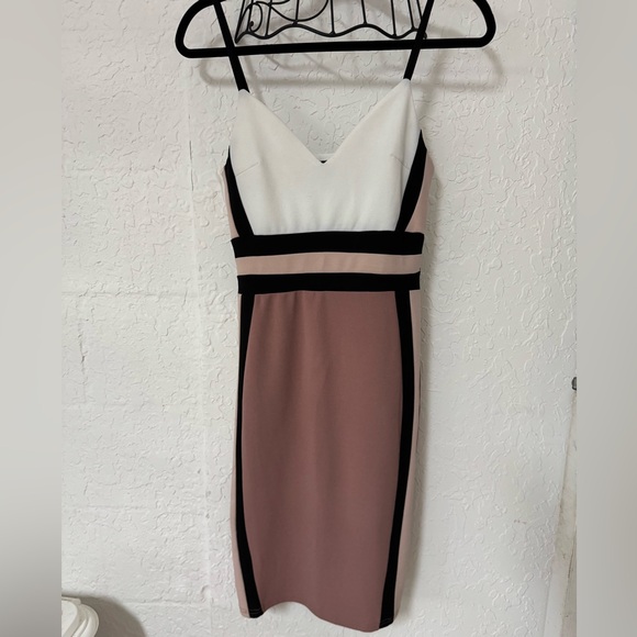 Windsor Dresses & Skirts - Windsor Chic Colorblock Midi Dress - White, Black, Tan